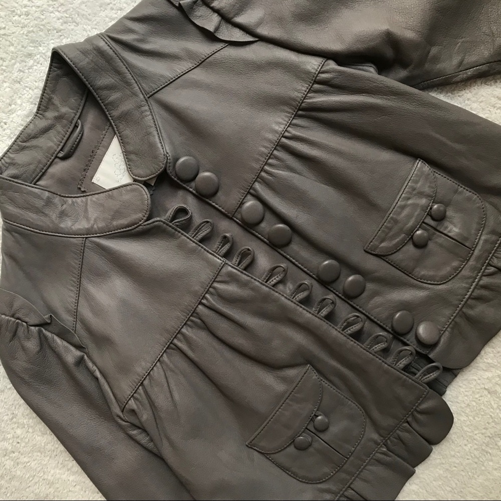 Madison Marcus Gray Leather Jacket Size Small!